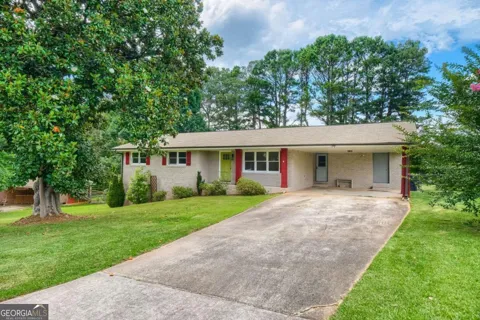 2376 Falls River DR