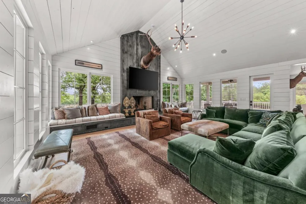 3701 Little River RD Madison, GA 30650