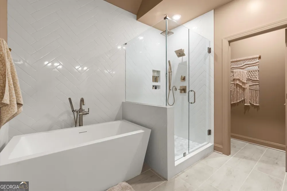 520 Fisher DR Alpharetta, GA 30009