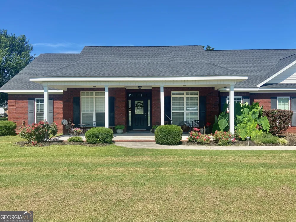 304 Dixieland DR Byron, GA 31008