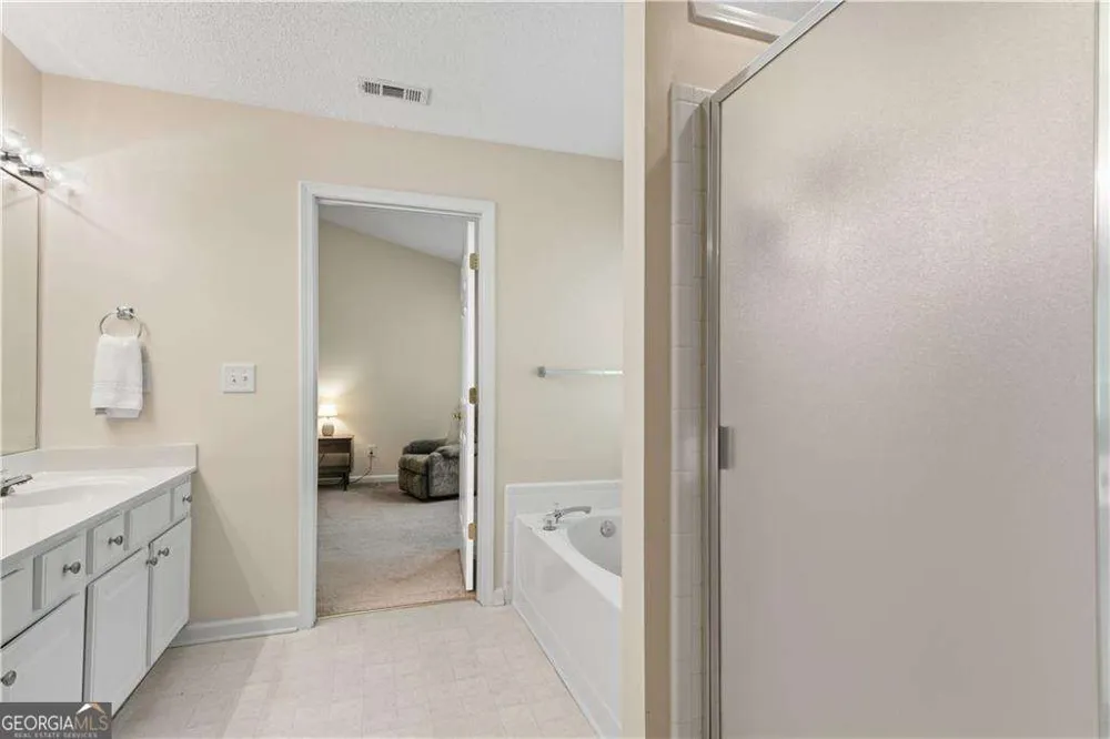120 Regent PL Woodstock, GA 30188