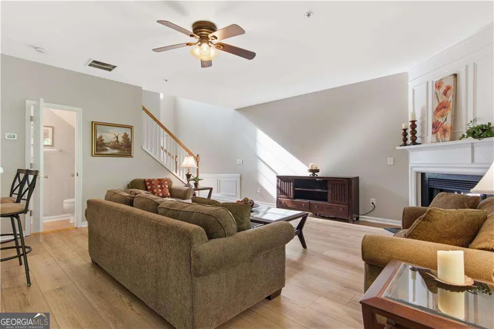 120 Regent PL Woodstock, GA 30188