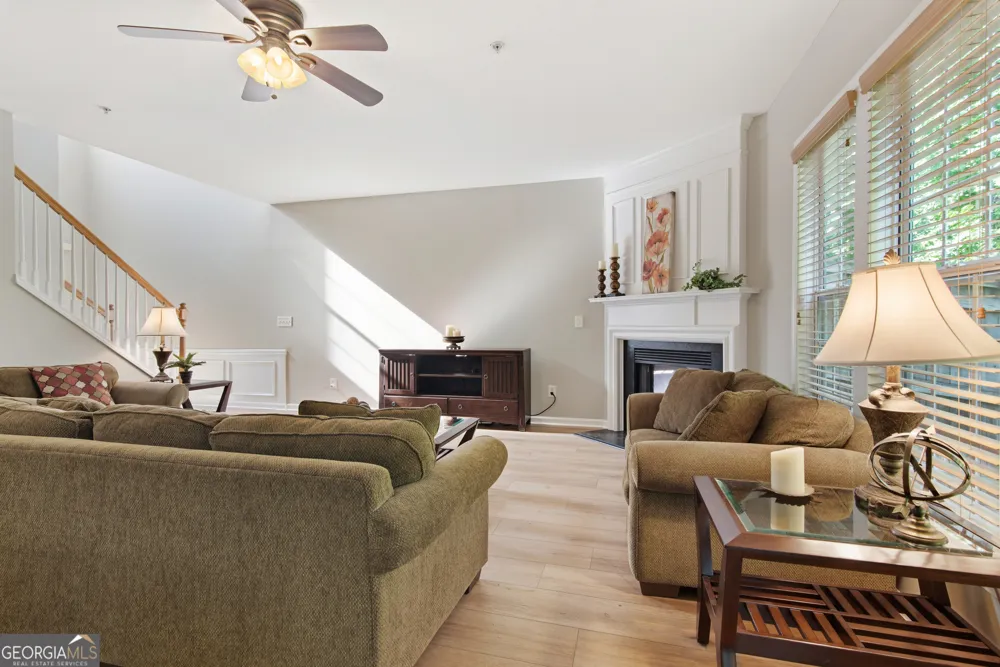 120 Regent PL Woodstock, GA 30188