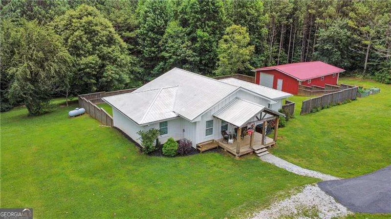 1831 Holly Springs RD Rockmart, GA 30153