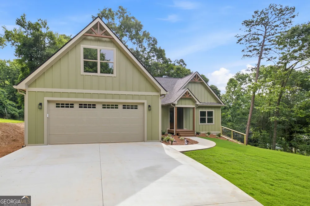 238 Singing Hills DR Clarkesville, GA 30523