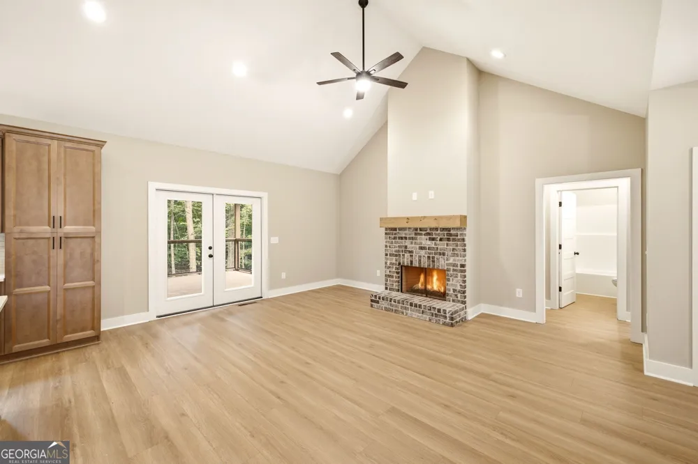 238 Singing Hills DR Clarkesville, GA 30523