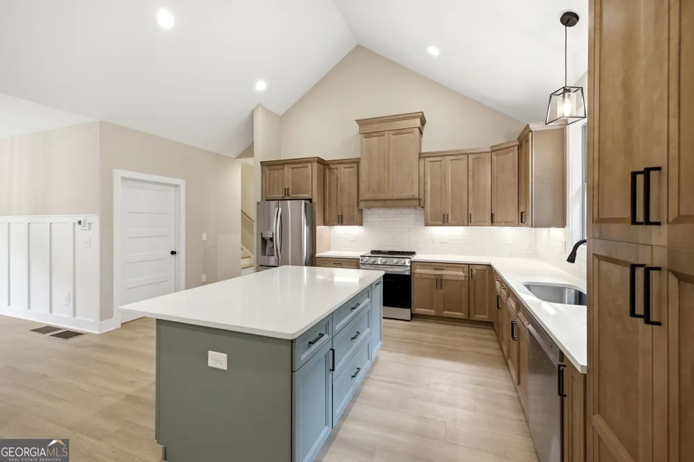 238 Singing Hills DR Clarkesville, GA 30523