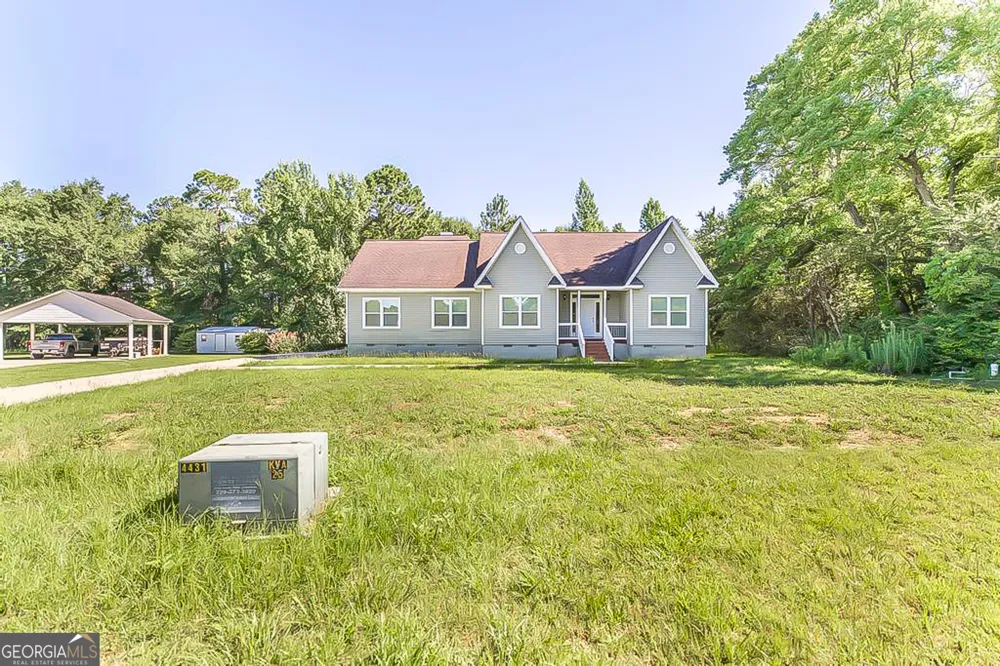 217 Cedar Lake CIR Cordele, GA 31015