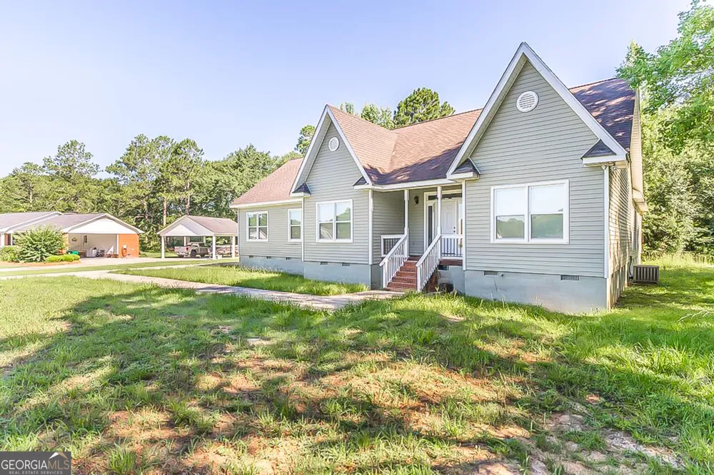 217 Cedar Lake CIR Cordele, GA 31015