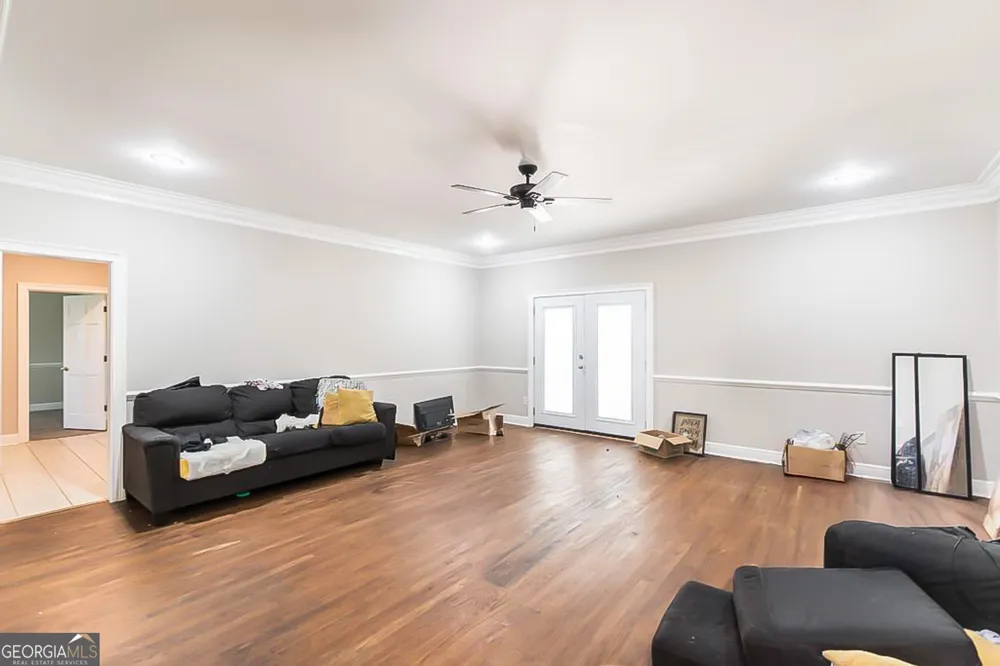 217 Cedar Lake CIR Cordele, GA 31015