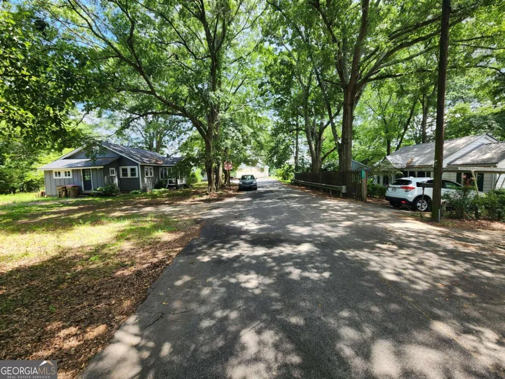 5308IS Tanner ST Flowery Branch, GA 30542