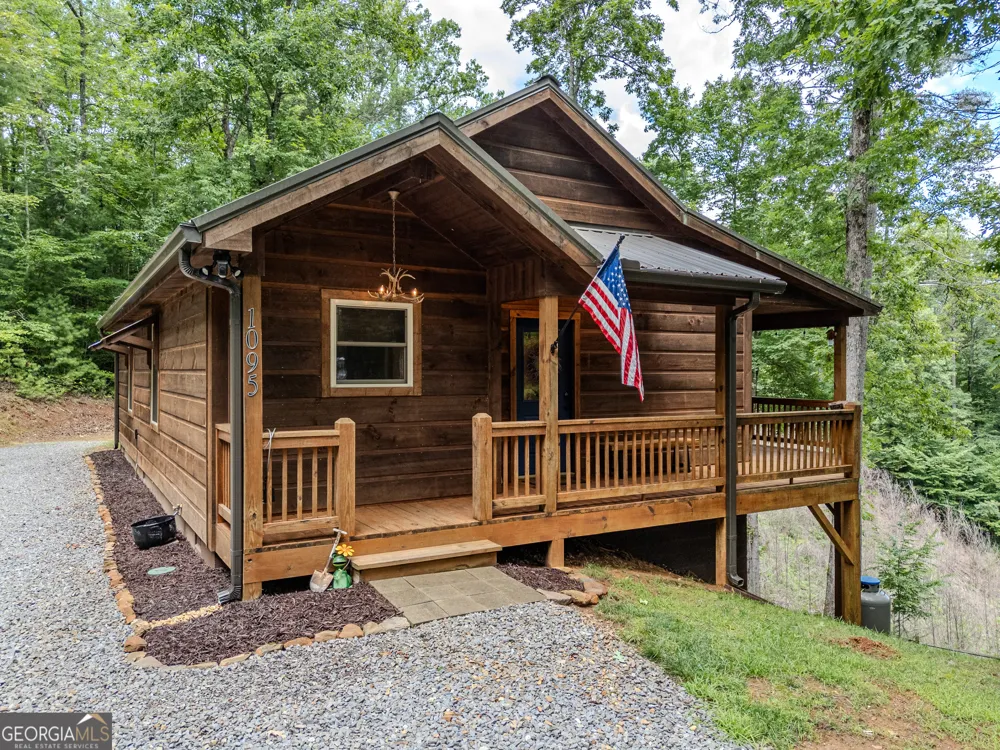 1095 Lonesome Pine RD Murphy, NC 28906