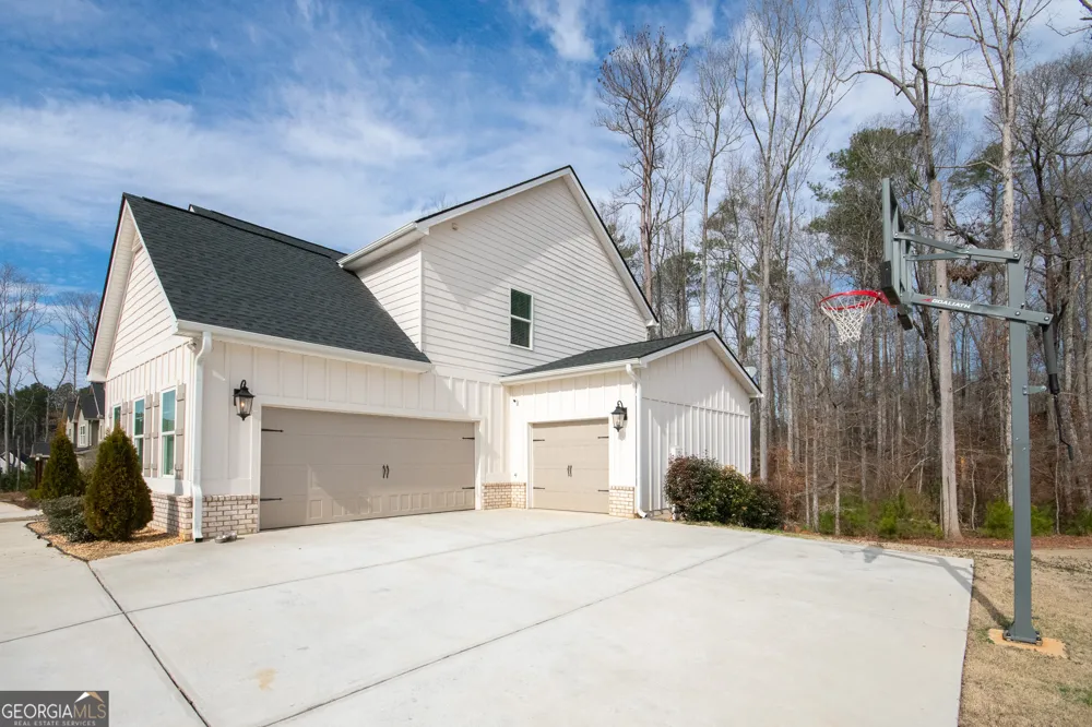 117 Brinley DR Sharpsburg, GA 30277