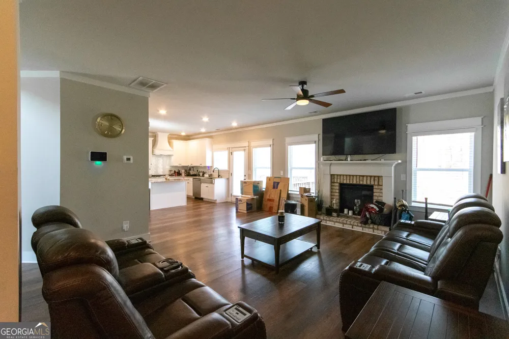 117 Brinley DR Sharpsburg, GA 30277