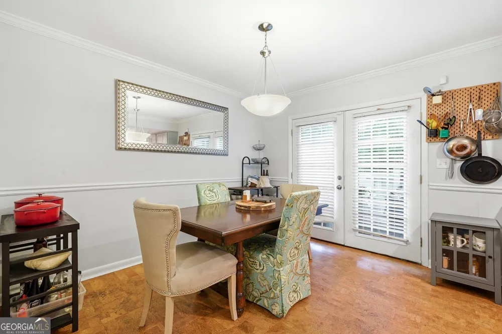 6900 Roswell RD Sandy Springs, GA 30328