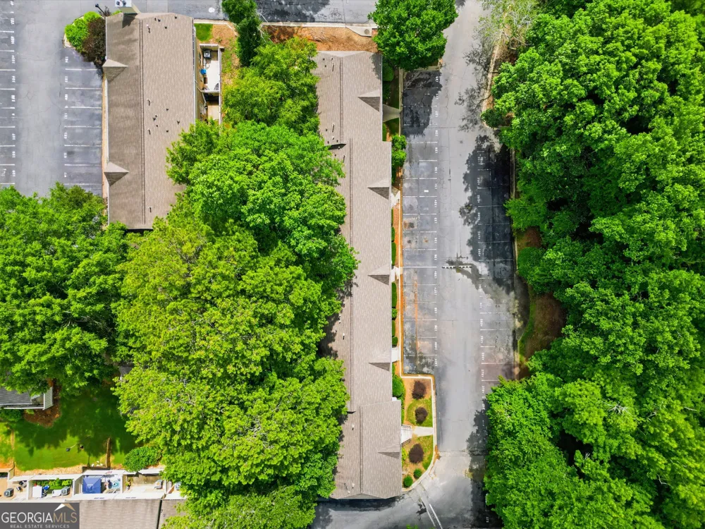 6900 Roswell RD Sandy Springs, GA 30328