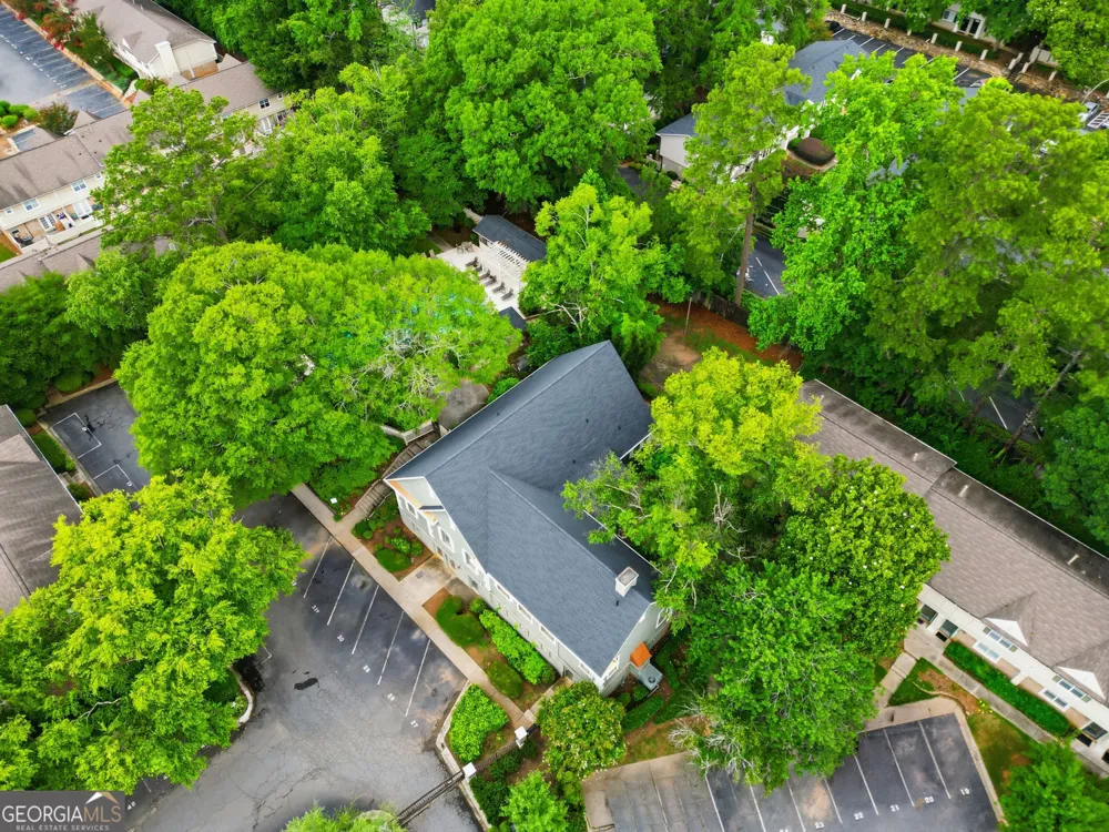 6900 Roswell RD Sandy Springs, GA 30328