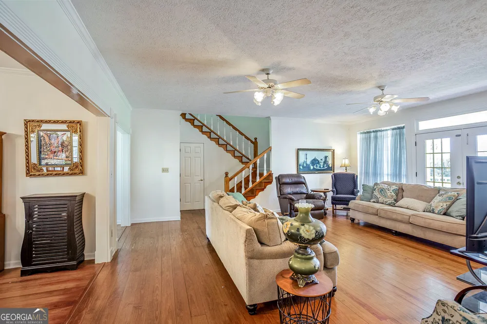 202 Merion DR Eufaula, AL 36027