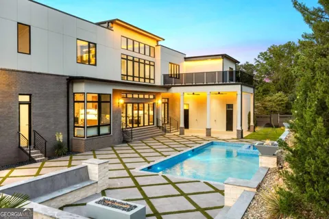 4232 Edgewood CT