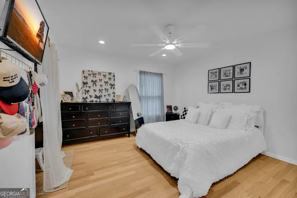 1258 Old Beacon Light RD Hartwell, GA 30643