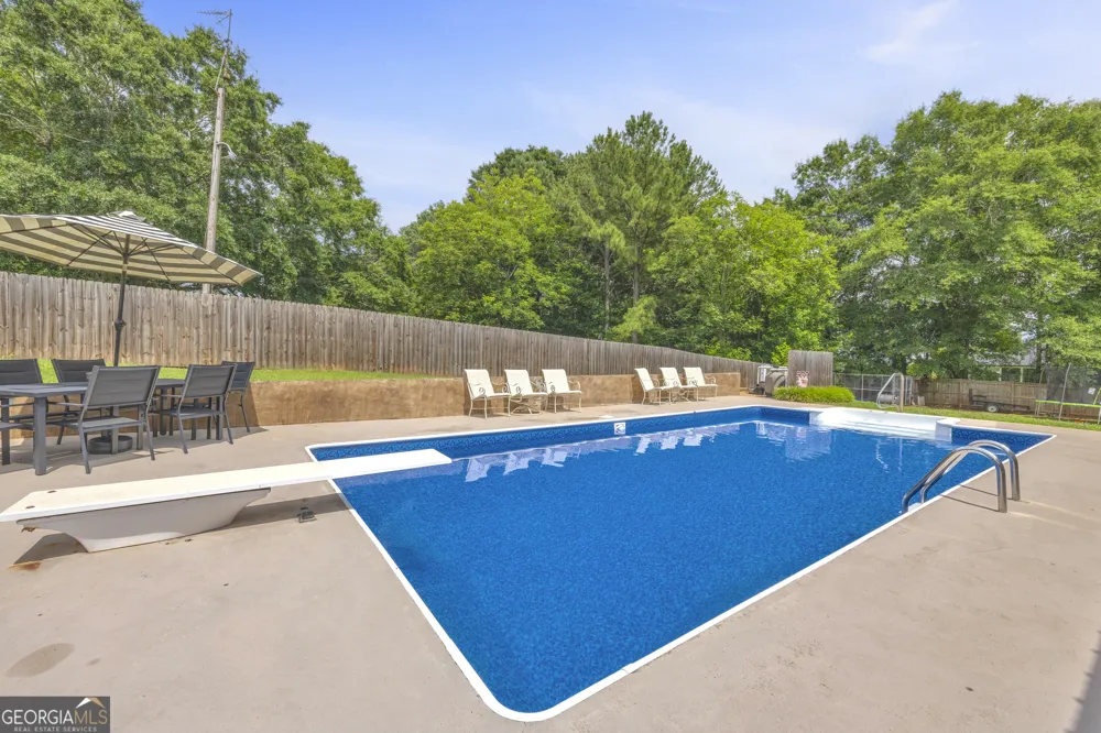 1258 Old Beacon Light RD Hartwell, GA 30643