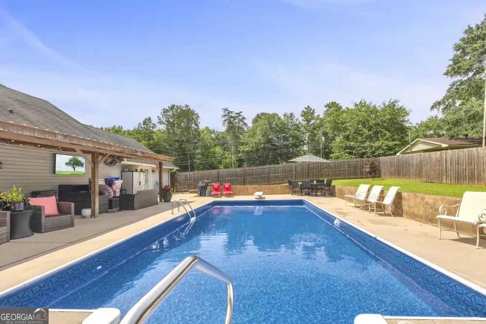 1258 Old Beacon Light RD Hartwell, GA 30643
