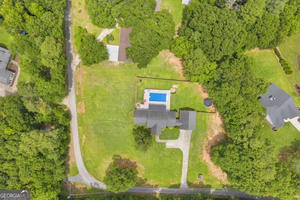 1258 Old Beacon Light RD Hartwell, GA 30643