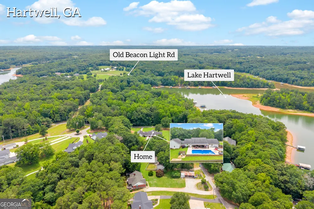 1258 Old Beacon Light RD Hartwell, GA 30643