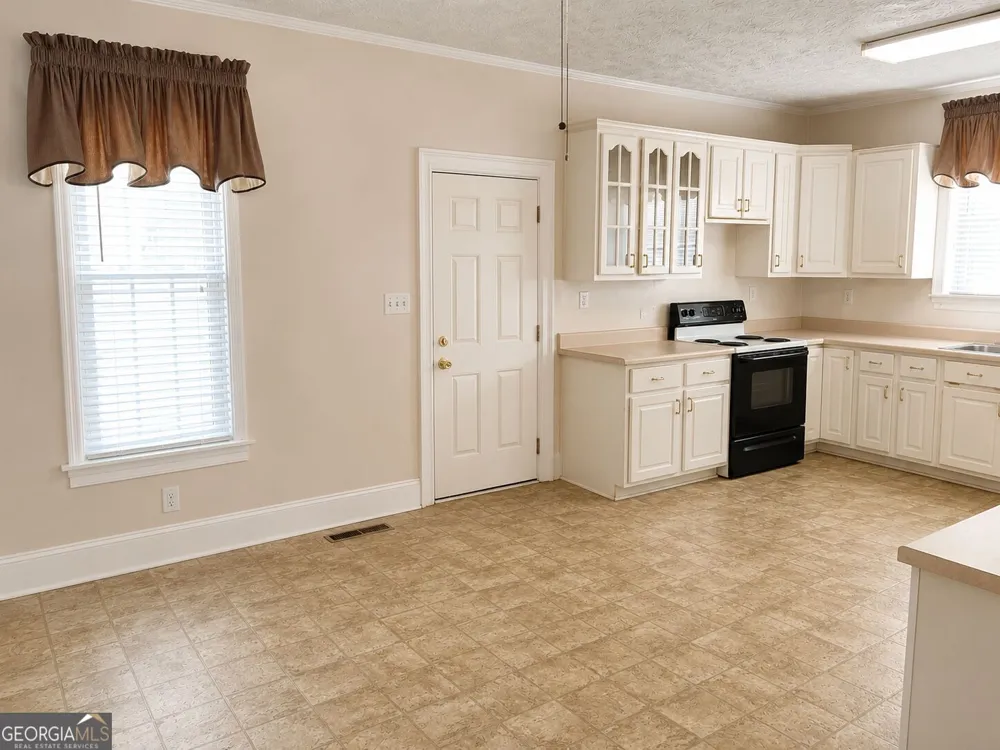 410 Zebulon ST Barnesville, GA 30204