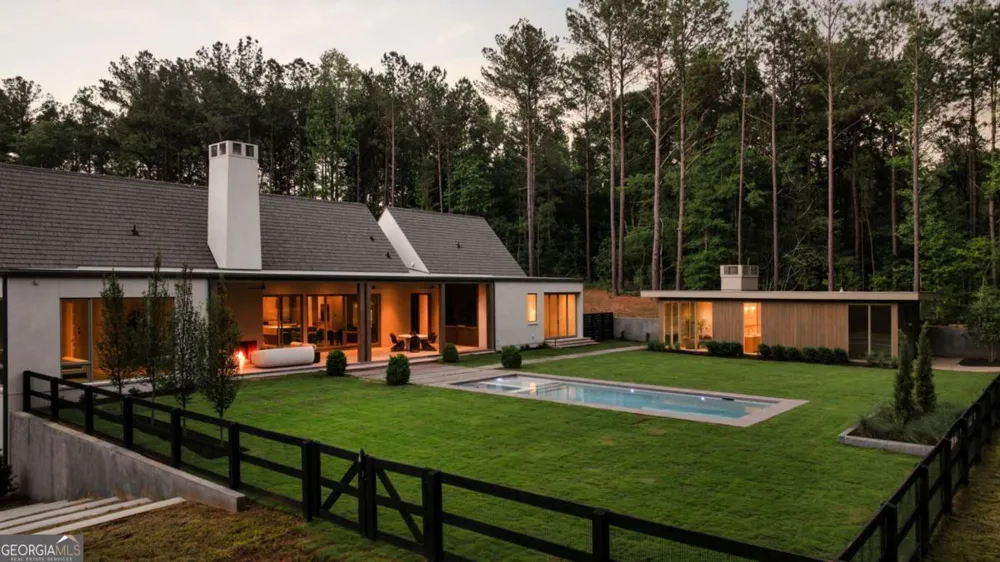 3 Sardis TRL Chattahoochee Hills, GA 30268