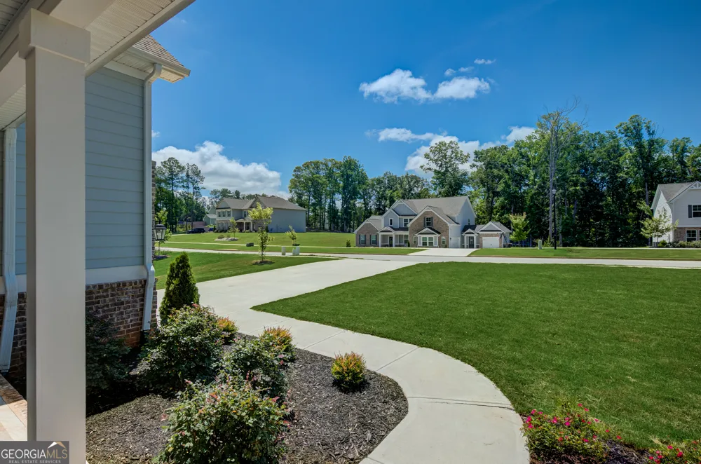 299 Saddleridge TRL Senoia, GA 30276