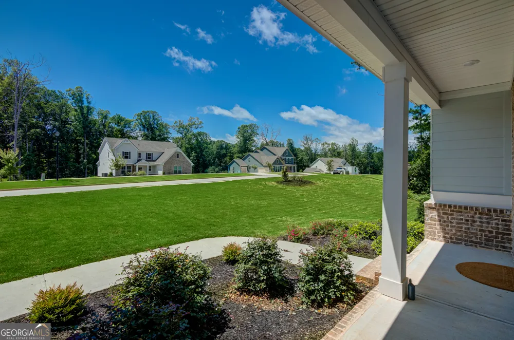 299 Saddleridge TRL Senoia, GA 30276