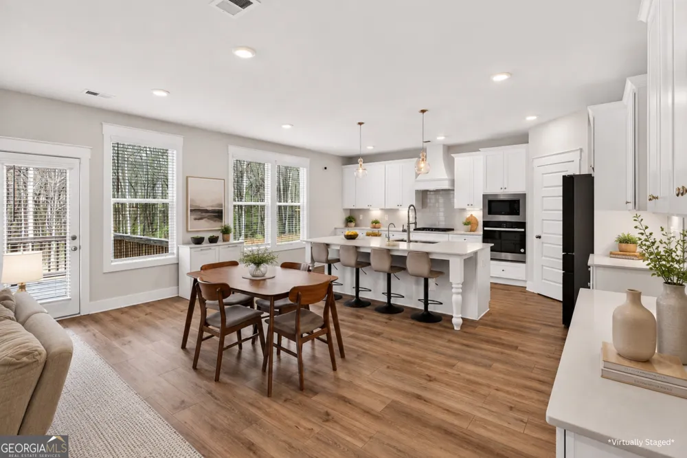 299 Saddleridge TRL Senoia, GA 30276