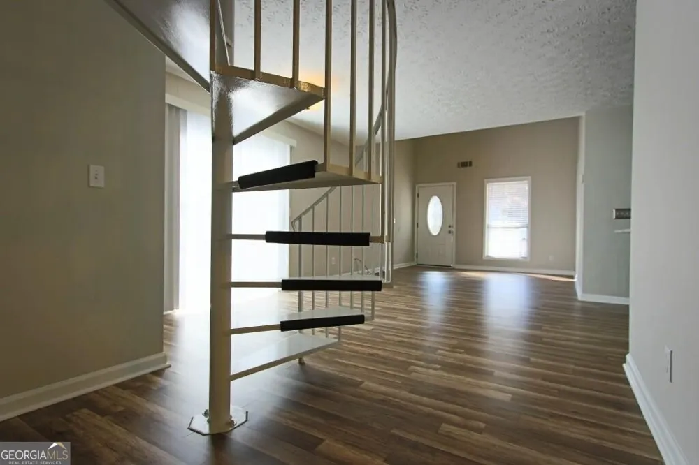 2747 Highland RDG NW Kennesaw, GA 30152