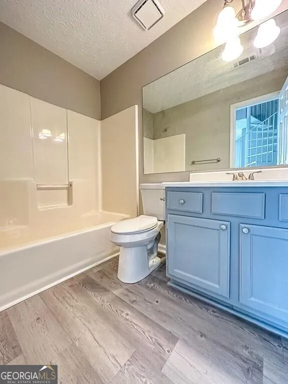 2747 Highland RDG NW Kennesaw, GA 30152