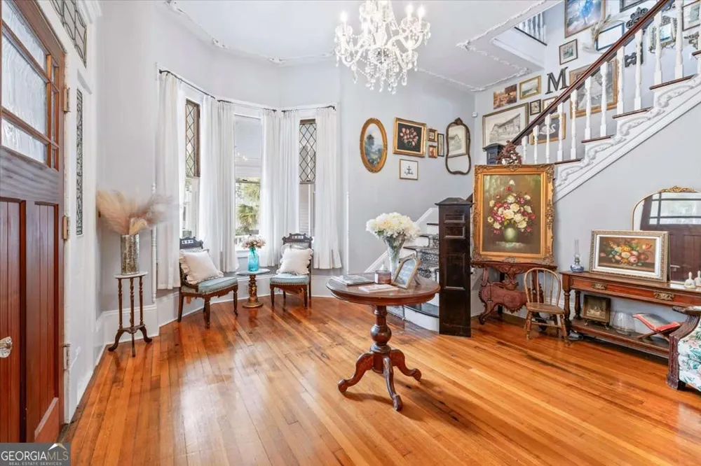 120 W 37Th ST Savannah, GA 31401