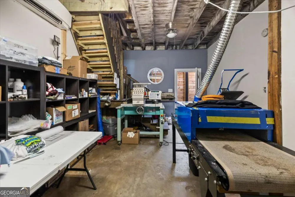 120 W 37Th ST Savannah, GA 31401