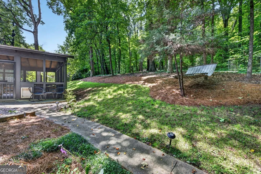2282 Deer Ridge DR Tucker, GA 30087