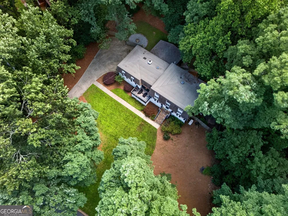 2282 Deer Ridge DR Tucker, GA 30087