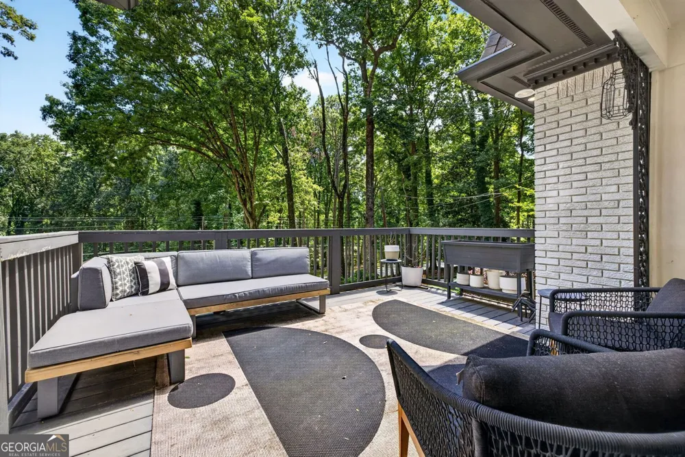 2282 Deer Ridge DR Tucker, GA 30087