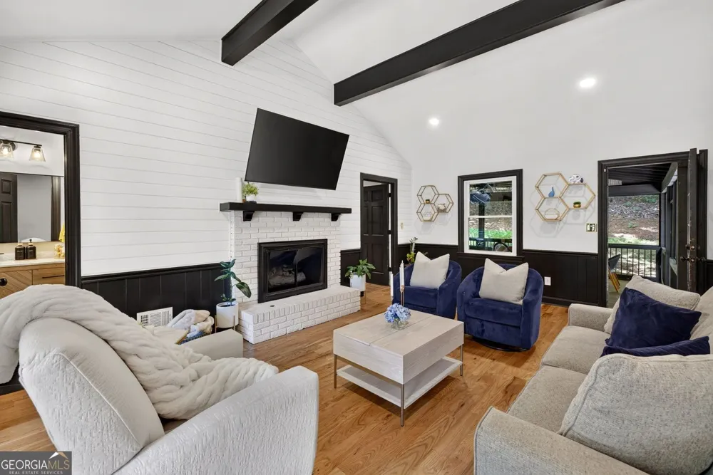 2282 Deer Ridge DR Tucker, GA 30087