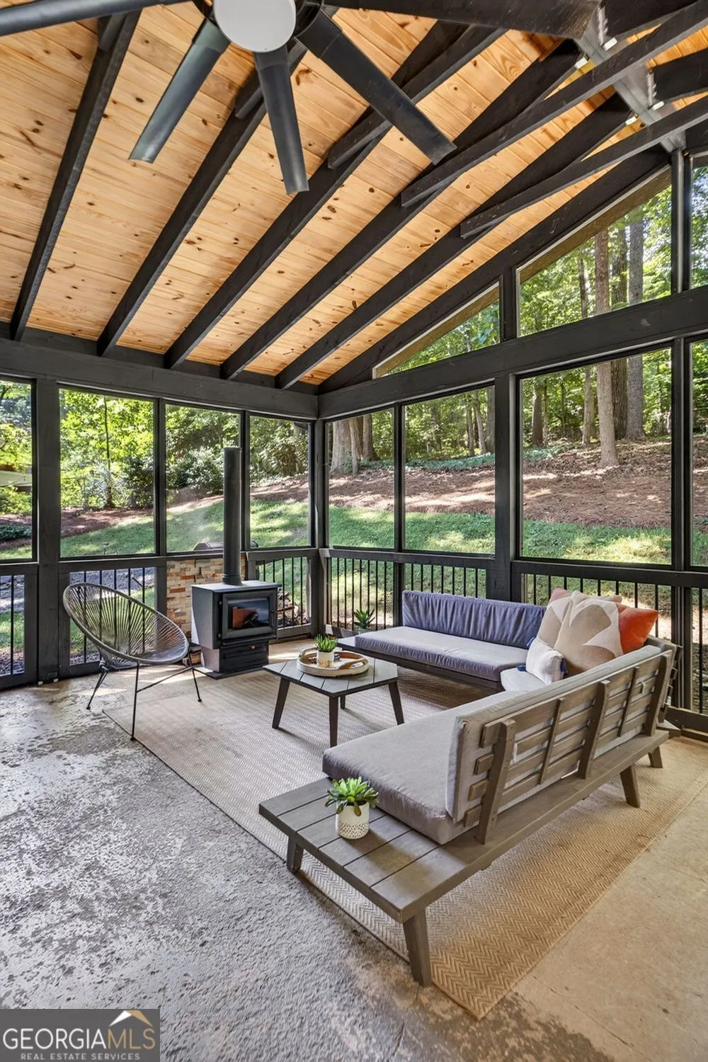2282 Deer Ridge DR Tucker, GA 30087
