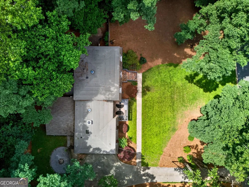 2282 Deer Ridge DR Tucker, GA 30087