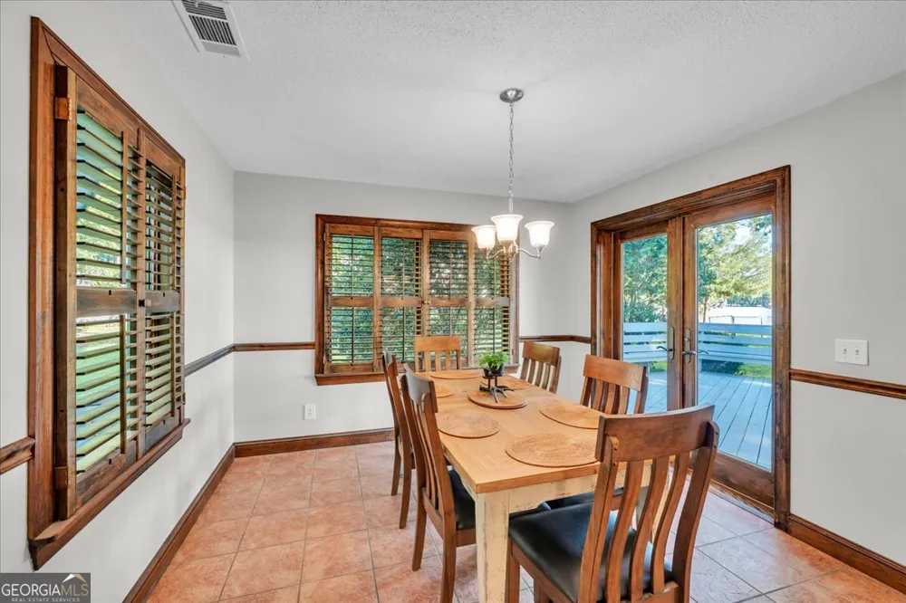 139 Entrekin RD W Cobb, GA 31735