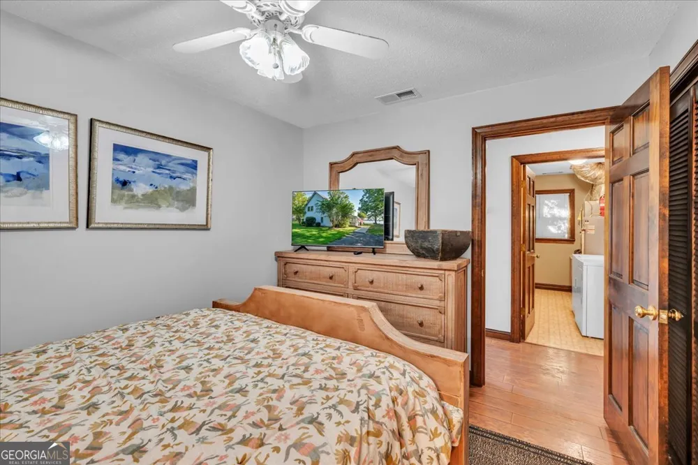 139 Entrekin RD W Cobb, GA 31735