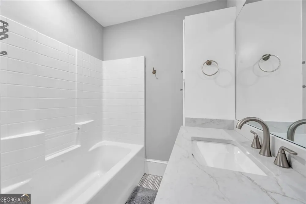 139 Entrekin RD W Cobb, GA 31735