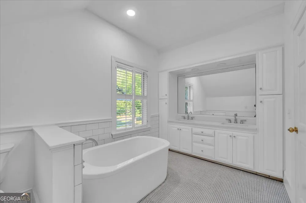 139 Entrekin RD W Cobb, GA 31735