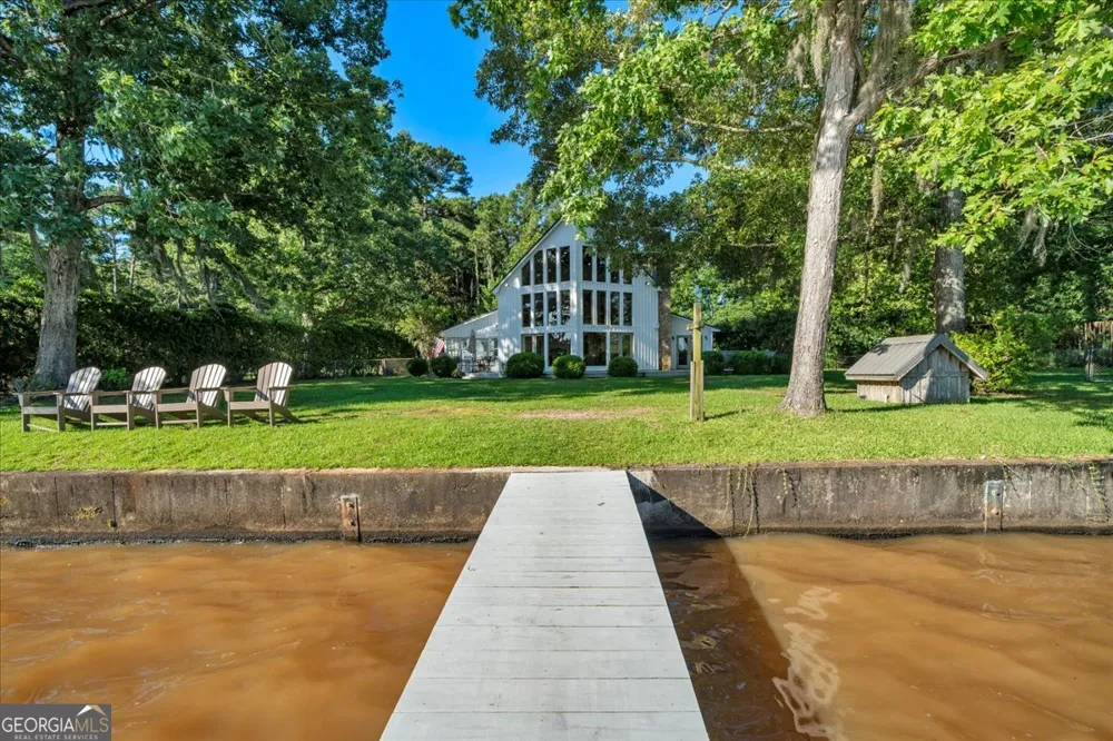 139 Entrekin RD W Cobb, GA 31735