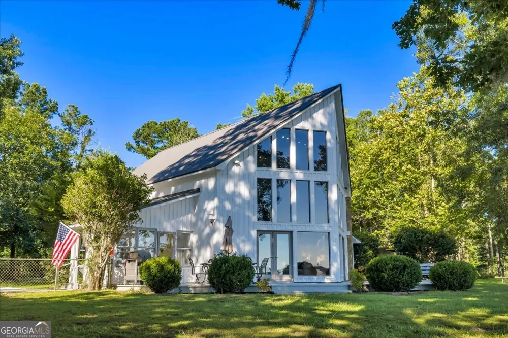 139 Entrekin RD W Cobb, GA 31735