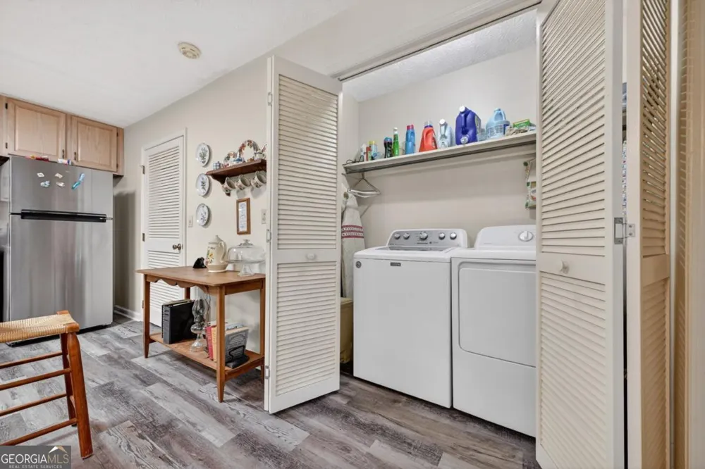 221 Shade Tree LN Mineral Bluff, GA 30559
